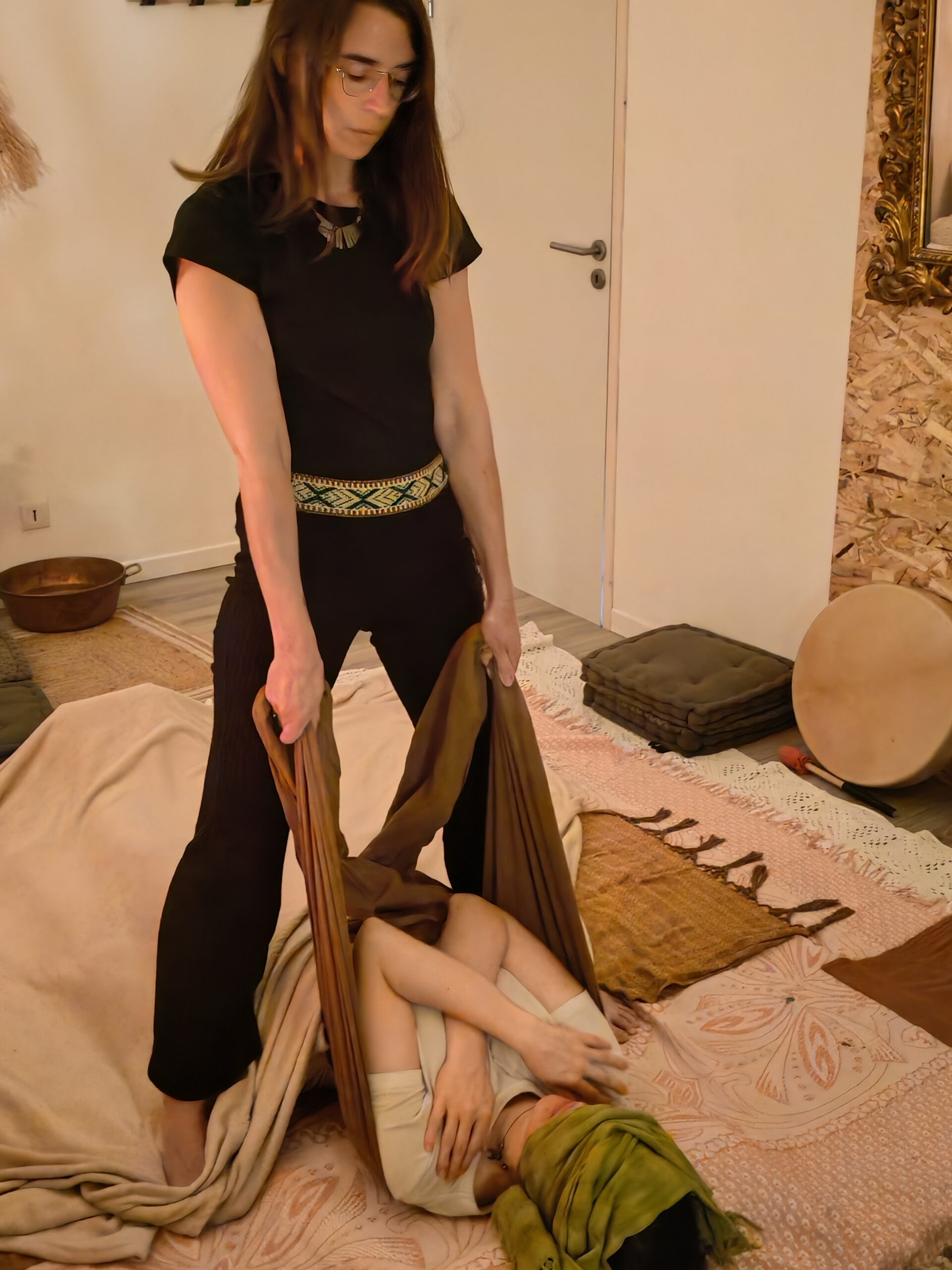 rebozo cerrada fermeture postpaetum accouchement deuil honorer fermer energetique soin massage aubenas ardeche ucel privas mexique mexicain grossesse energie vitalité blocage deuil douleur depression